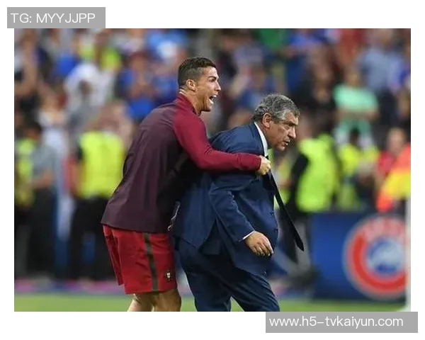 葡萄牙体育遭遇双重困扰飞机晚点抵达那不勒斯后遭烟花干扰