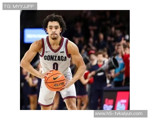 弗拉格状态低迷全场仅得15分6板8助表现不佳令人失望