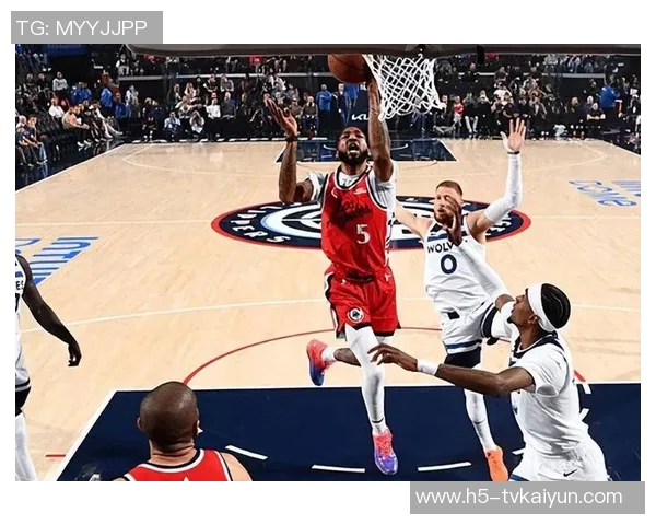 森林狼末节惨遭逆转落后29分芬奇换替补引发华子不满直接离场 森林狼末节惨遭逆转落后29分芬奇换替补引发华子不满直接离场